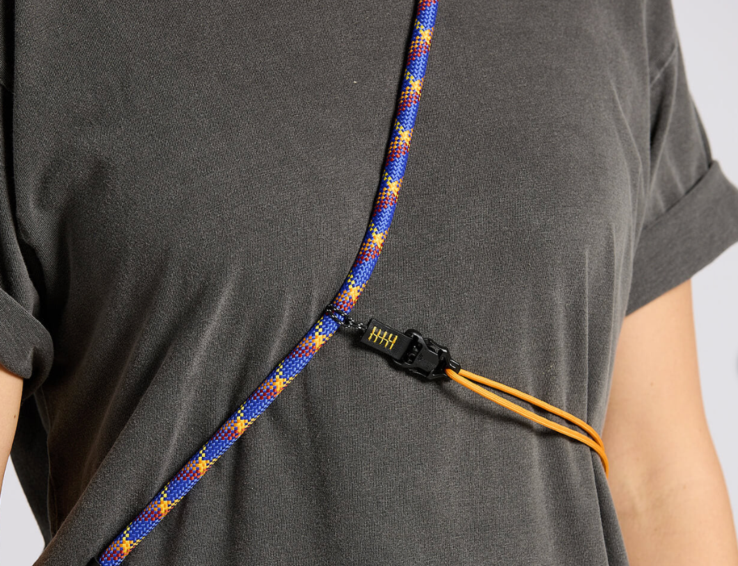 Nocs Approach Cross Body Strap