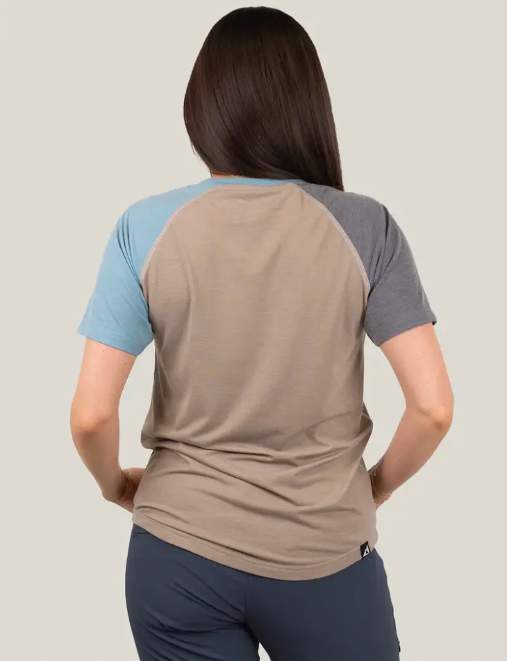 Belong Designs W's Tek Tee River Brook