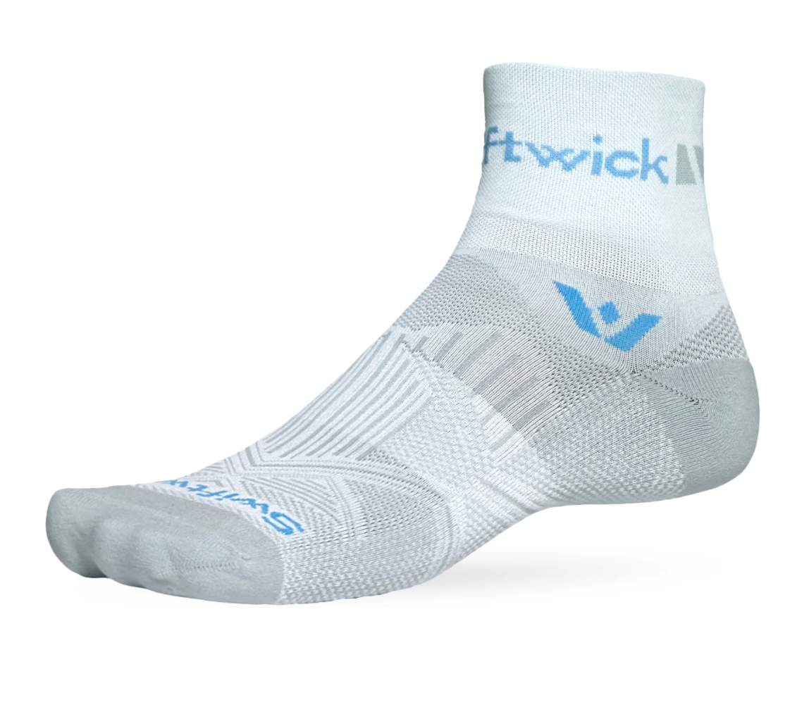 Swiftwick Aspire Ultra Thin Quarter Crew Socks