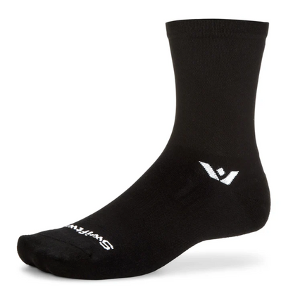 Swiftwick Aspire Ultra Thin Mid Crew Socks
