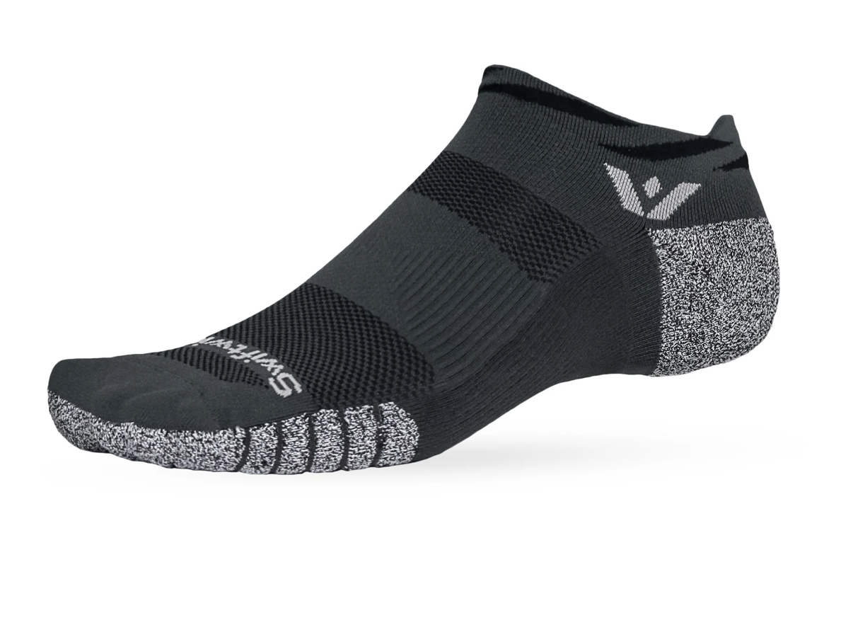 Swiftwick Flite XT No Show Socks